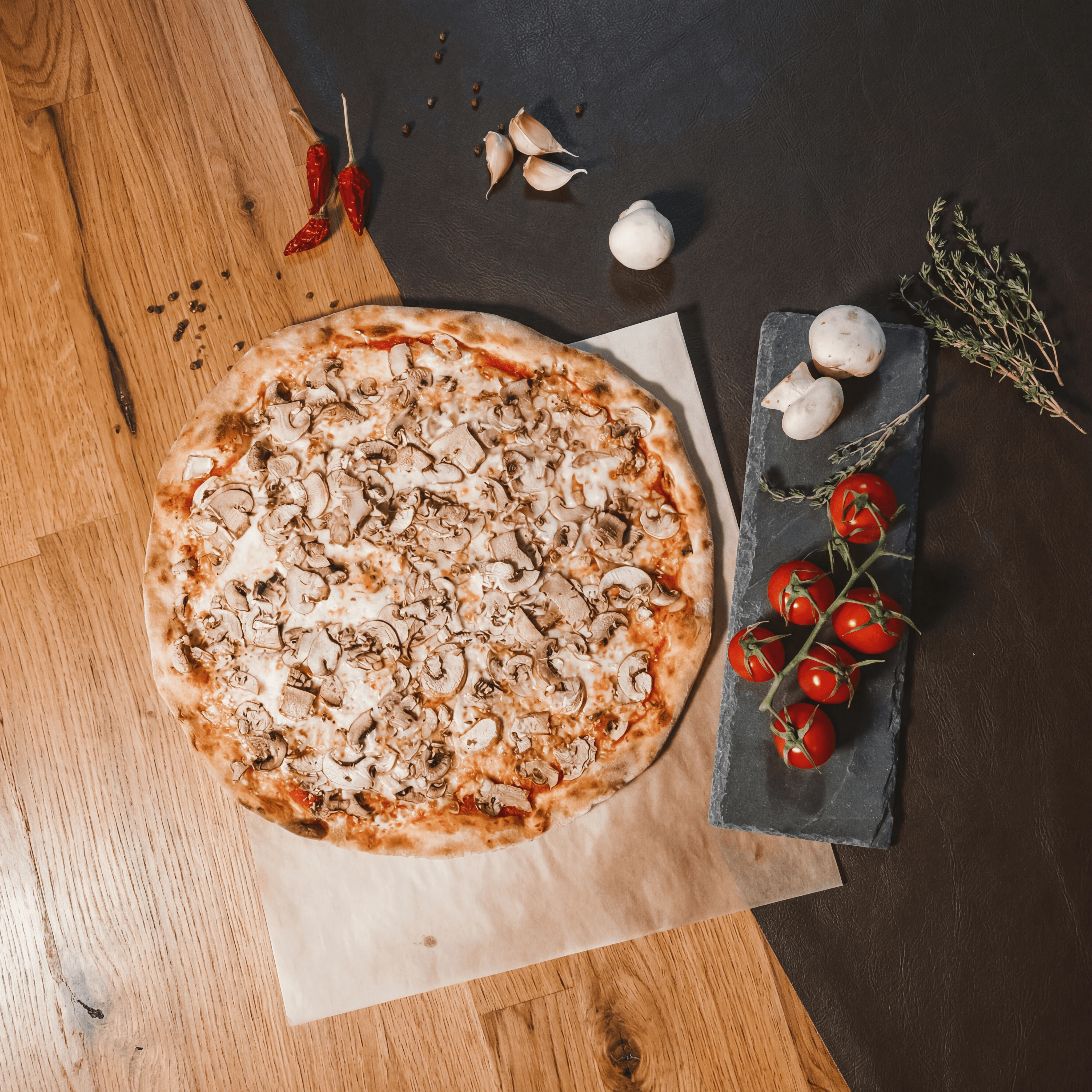 Argentine fugazzeta pizza overhead with thick cheese and caramelized onion — pizza overhead photography